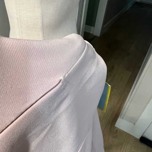 CECE blush fitted ruched in the middle blouse with oversized long sleeves - Picture 10 of 14